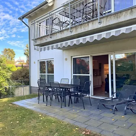 Moderne Erdgeschosswohnung Mit 3 Schlafzimmern Und Kamin