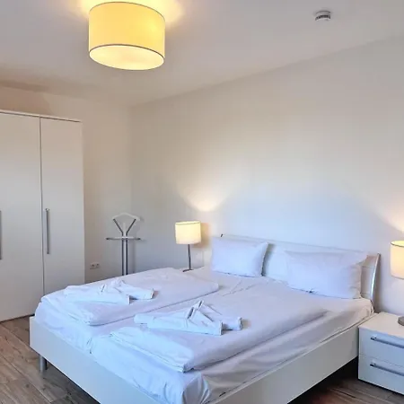Apartment Moderne Erdgeschosswohnung Mit 3 Schlafzimmern Und Kamin Glowe